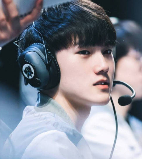 而随着中国 而随着中国