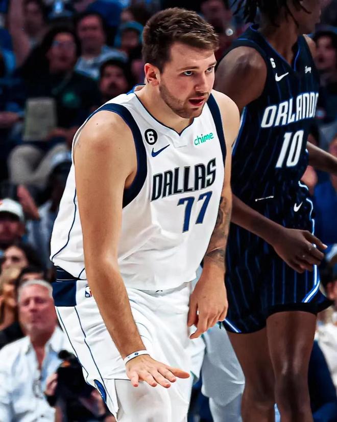 新疆队以1 新疆队以1