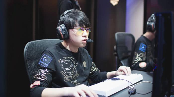 与拼搏精神 与拼搏精神