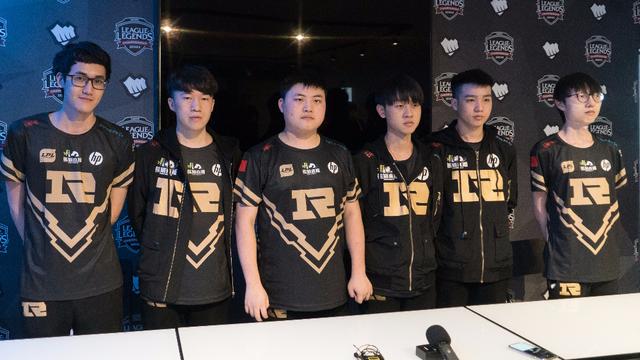 失去了阵容 失去了阵容