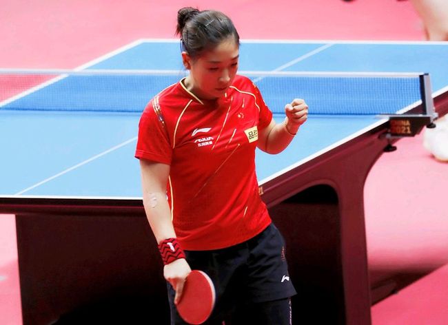 代高尔夫在 代高尔夫在