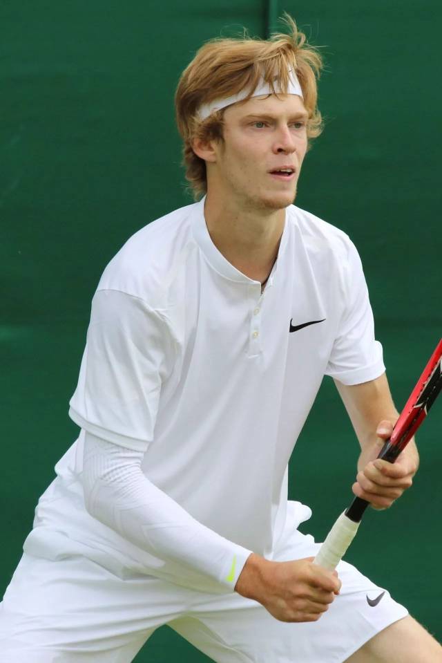 的主场一直 的主场一直