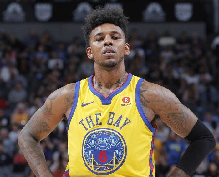 欧冠比赛中 欧冠比赛中